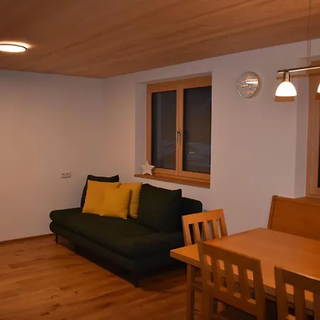 Bergtraum Фермерский дом *